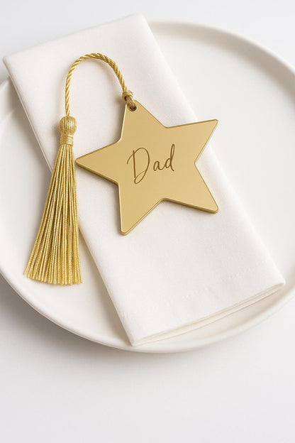 Personalised acrylic name place cards, mirrored place cards for Christmas or parties, gold mirror place mats. acrylic engraved star cards
