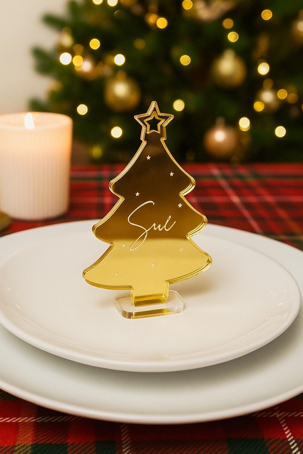 Personalised acrylic name place cards, mirrored place cards for weddings or parties, gold mirror place  acrylic engraved cards tree mat