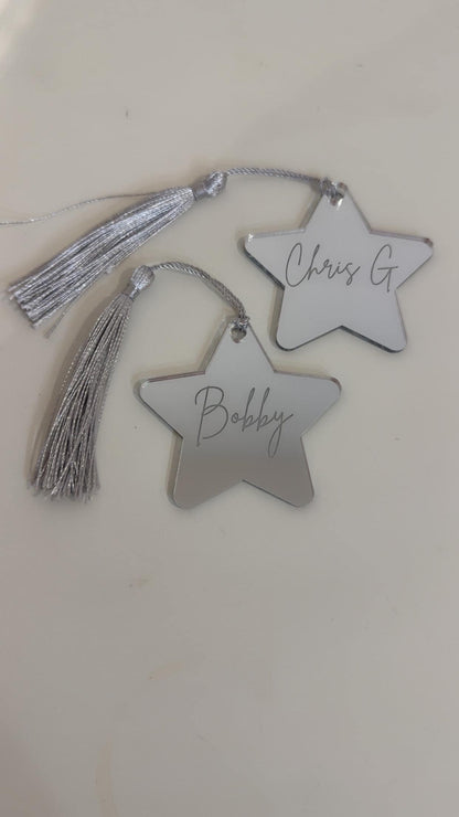 Personalised acrylic name place cards, mirrored place cards for Christmas or parties, gold mirror place mats. acrylic engraved star cards